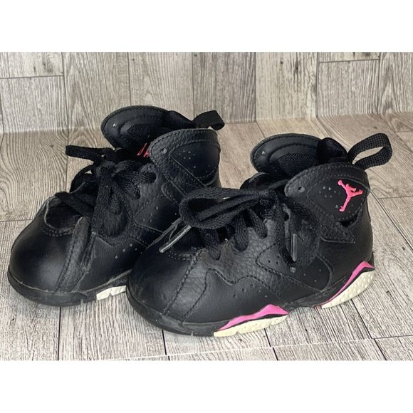 Air Jordan 7 Retro Black Pink and White Sneaker, Great Condition, Child 6C - Picture 5 of 5